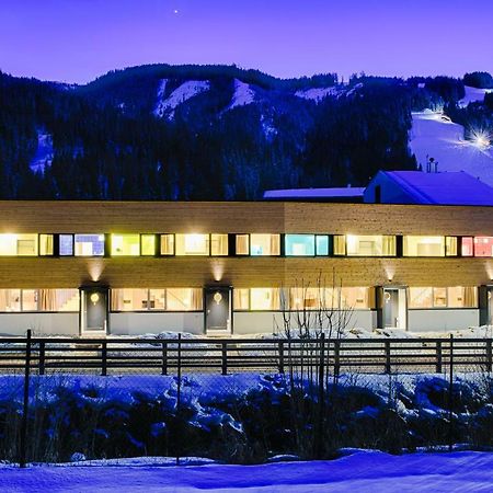 Riverside Residence Флахау Экстерьер фото